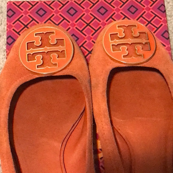 Gorgeous orange Tory Burch Minnie ballet flats - Picture 2 of 4